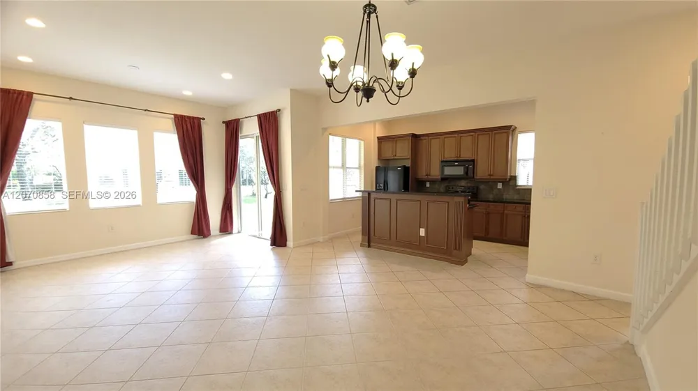6033 NW 118th Dr #6033 Coral Springs, FL 33076