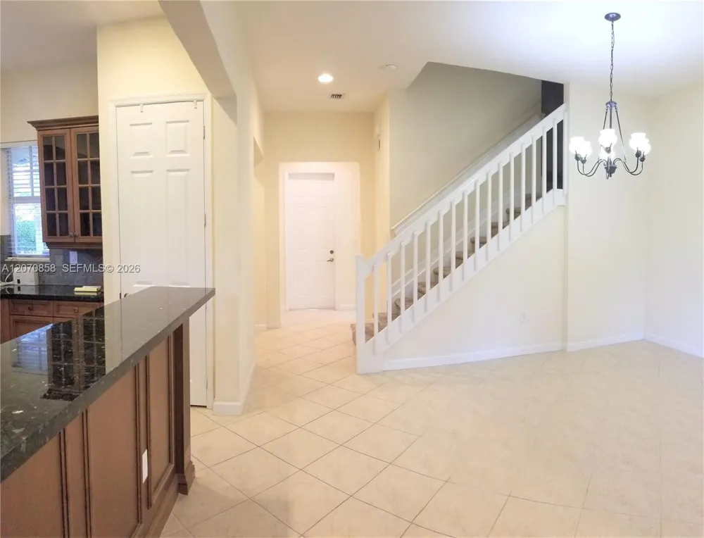 6033 NW 118th Dr #6033 Coral Springs, FL 33076