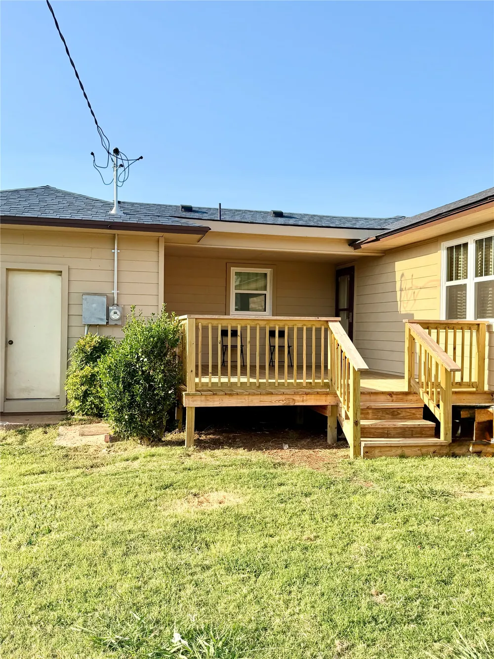 17 E Norma Avenue Sulphur, OK 73086