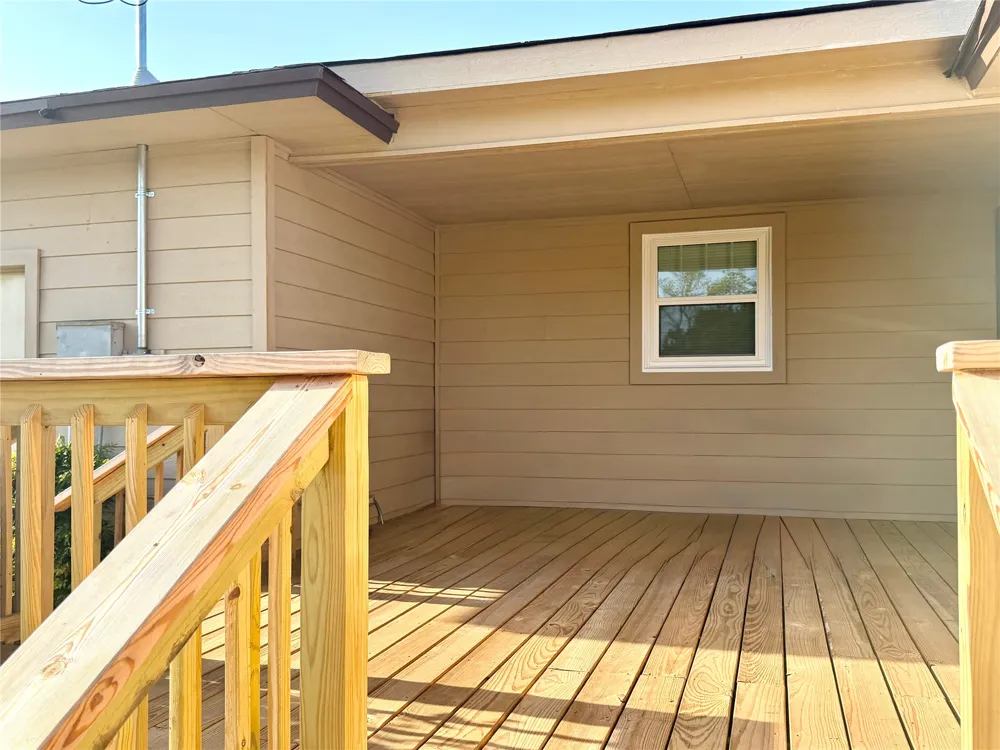 17 E Norma Avenue Sulphur, OK 73086