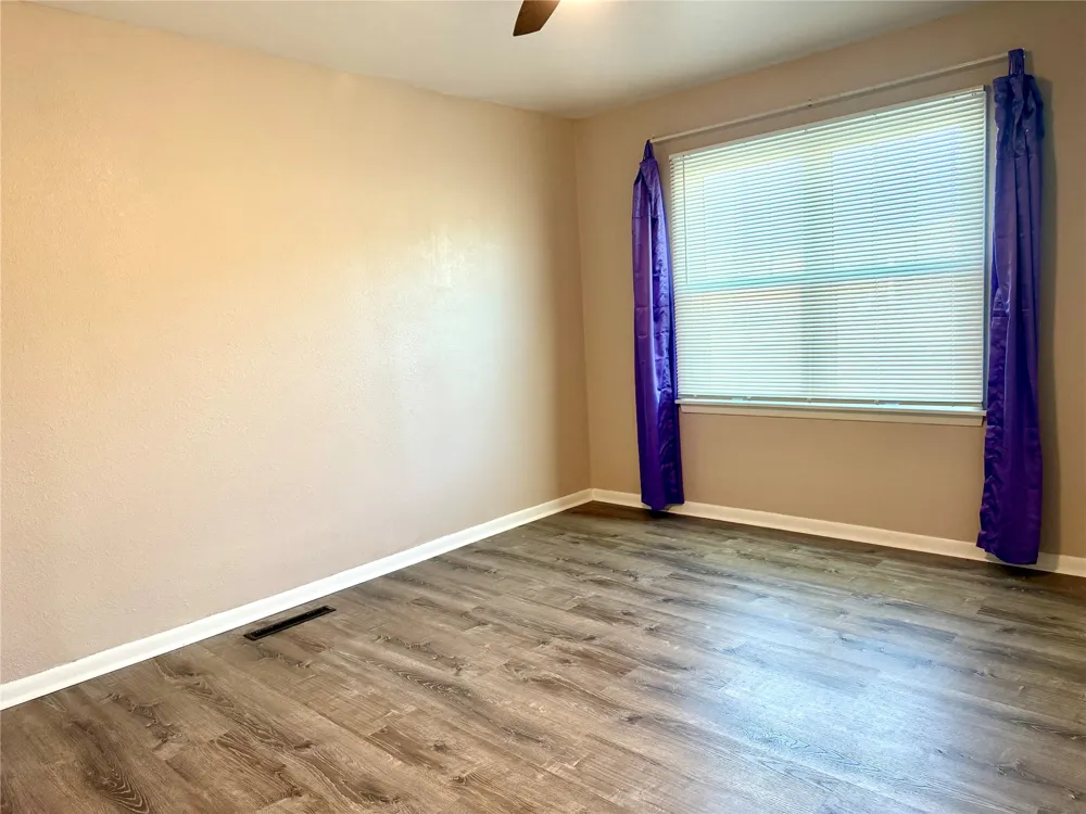 17 E Norma Avenue Sulphur, OK 73086