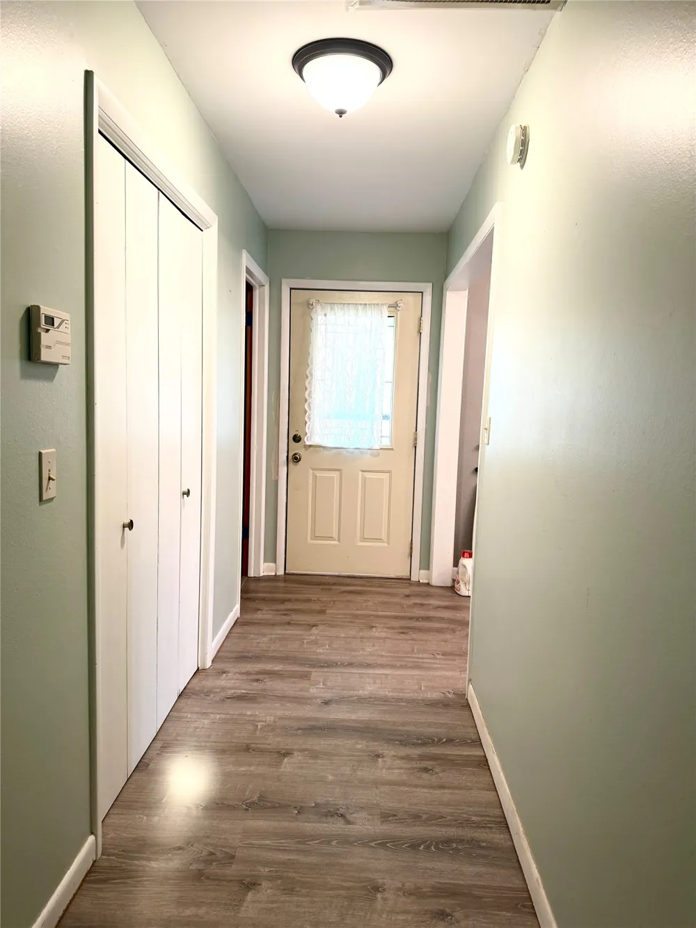 17 E Norma Avenue Sulphur, OK 73086