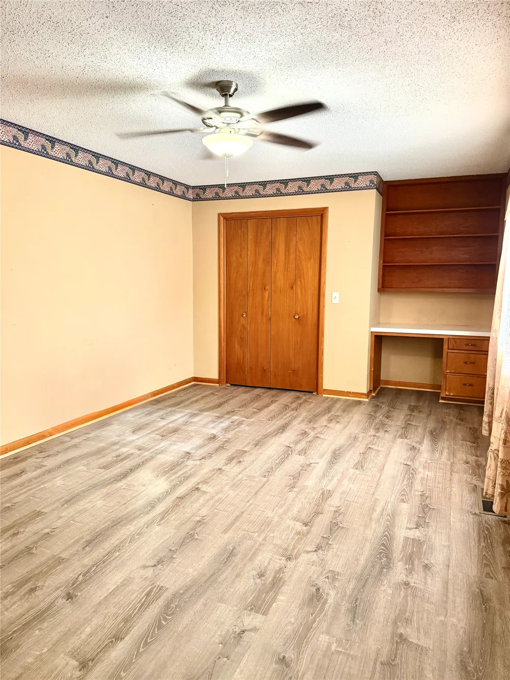 17 E Norma Avenue Sulphur, OK 73086