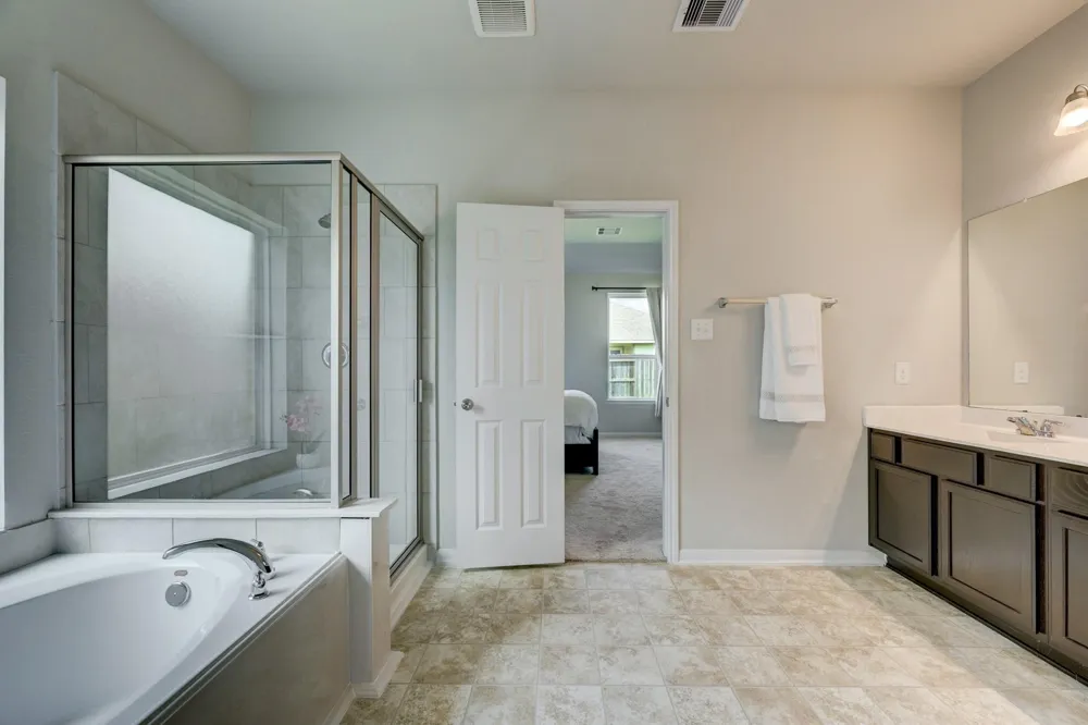 2125 Sand Lily Dr Texas City, TX 77568