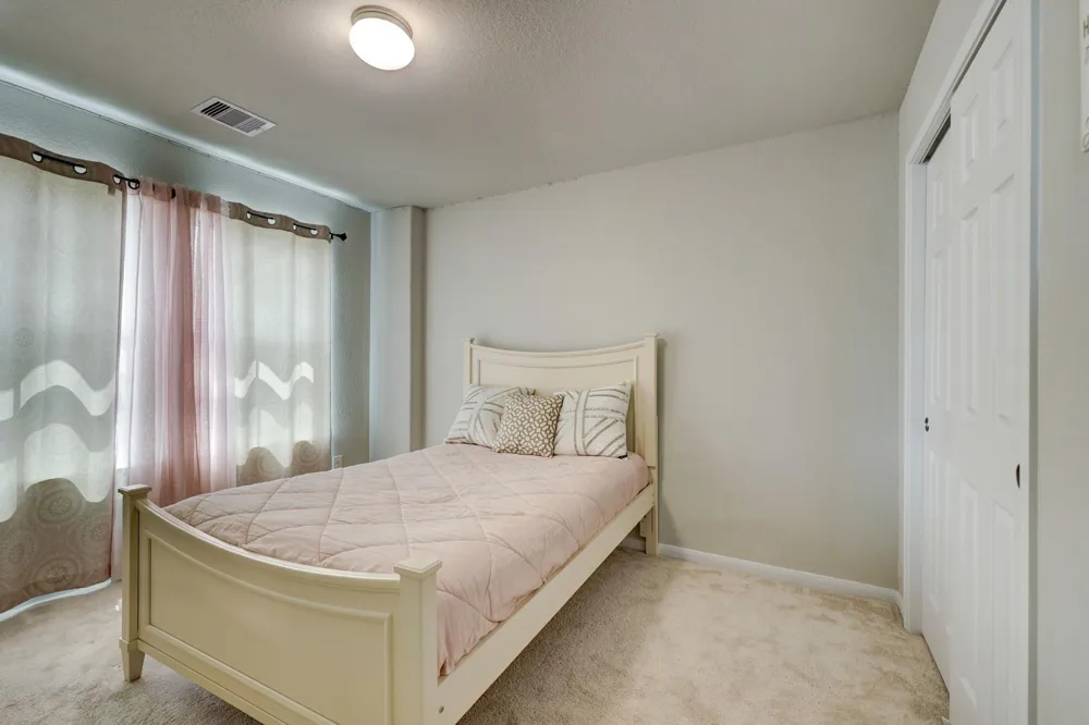 2125 Sand Lily Dr Texas City, TX 77568