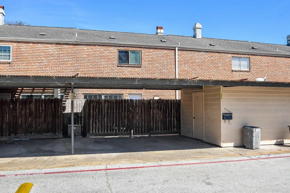 4258 Belle Park Drive #4258 Houston, TX 77072
