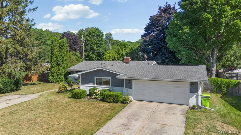 9194 Oakview Drive Swartz Creek City, MI 48473