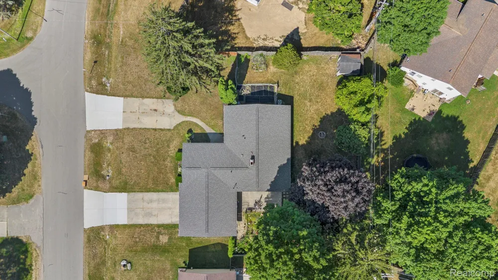 9194 Oakview Drive Swartz Creek City, MI 48473