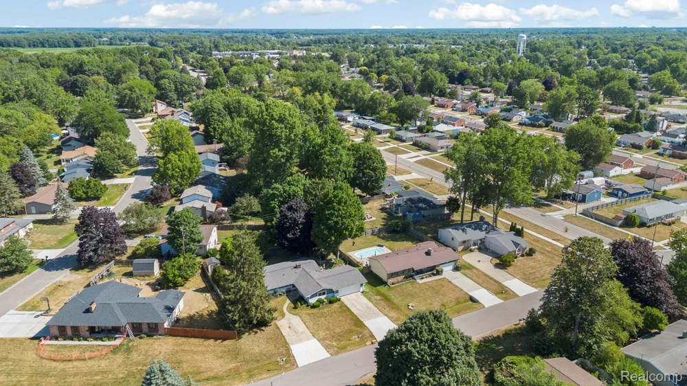 9194 Oakview Drive Swartz Creek City, MI 48473