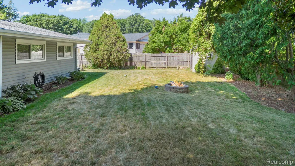 9194 Oakview Drive Swartz Creek City, MI 48473
