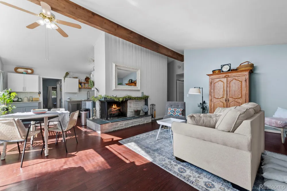 9194 Oakview Drive Swartz Creek City, MI 48473