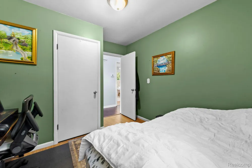 9194 Oakview Drive Swartz Creek City, MI 48473