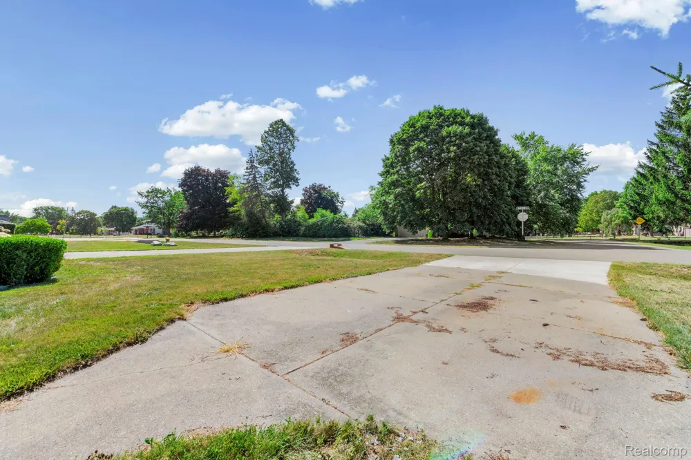 9194 Oakview Drive Swartz Creek City, MI 48473