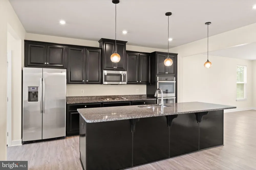 11364 WILLOW GREEN CIRCLE Manassas, VA 20109
