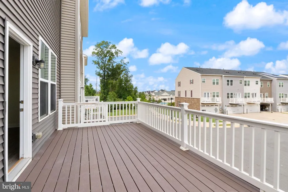 11364 WILLOW GREEN CIRCLE Manassas, VA 20109