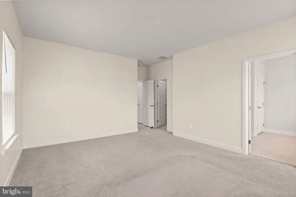 11364 WILLOW GREEN CIRCLE Manassas, VA 20109