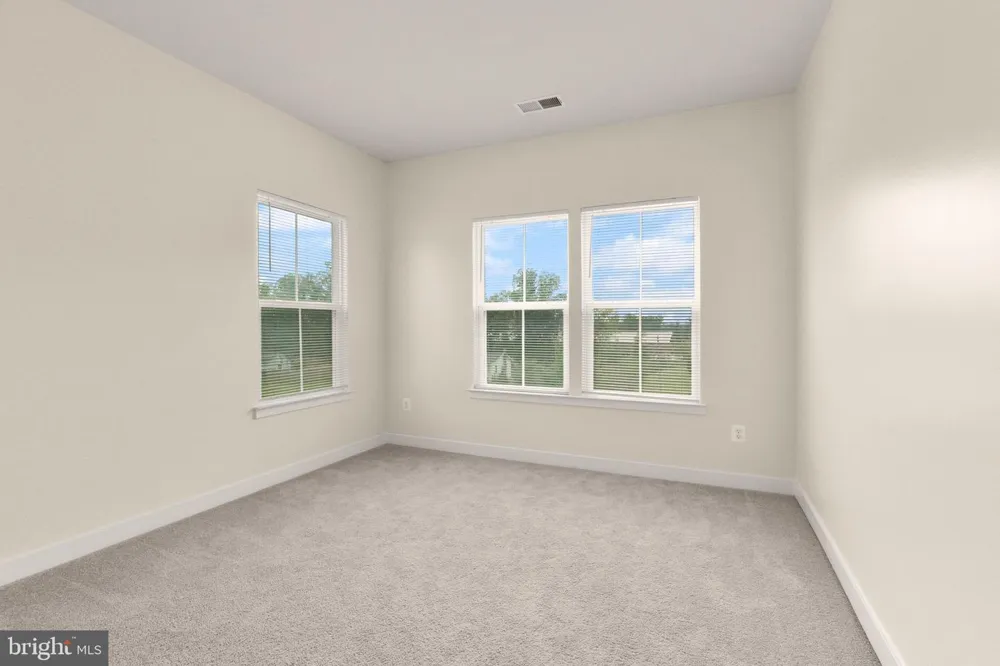 11364 WILLOW GREEN CIRCLE Manassas, VA 20109