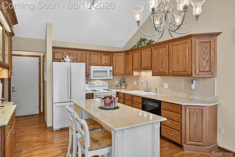2805 Coral Brighton Township, MI 48114