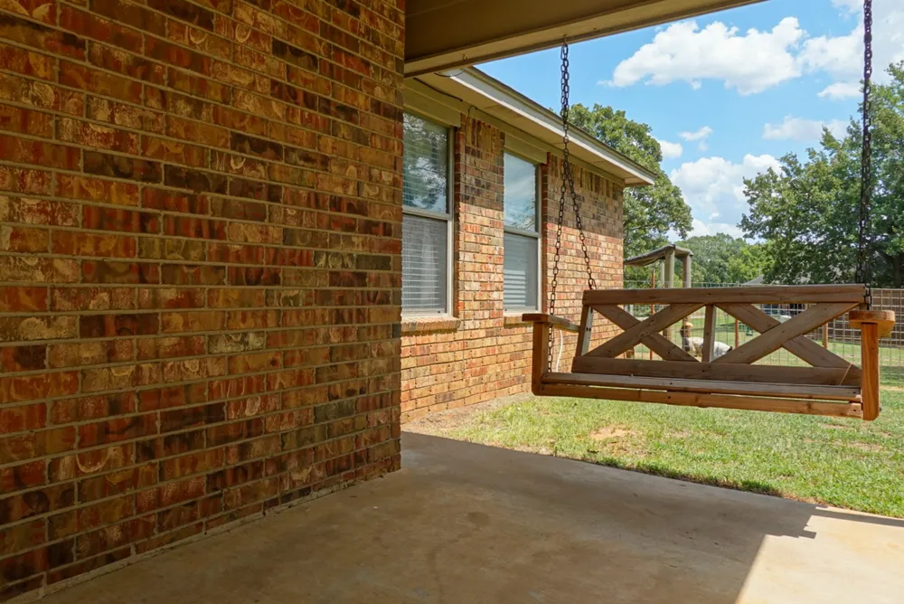 5403 Roadrunner Court Durant, OK 74701