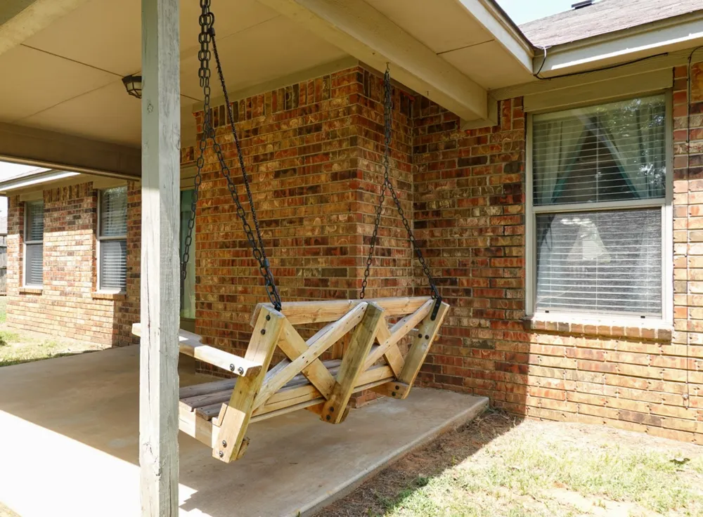 5403 Roadrunner Court Durant, OK 74701