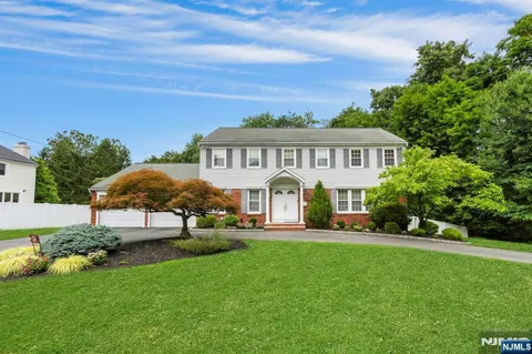 56 O Shaughnessy Lane