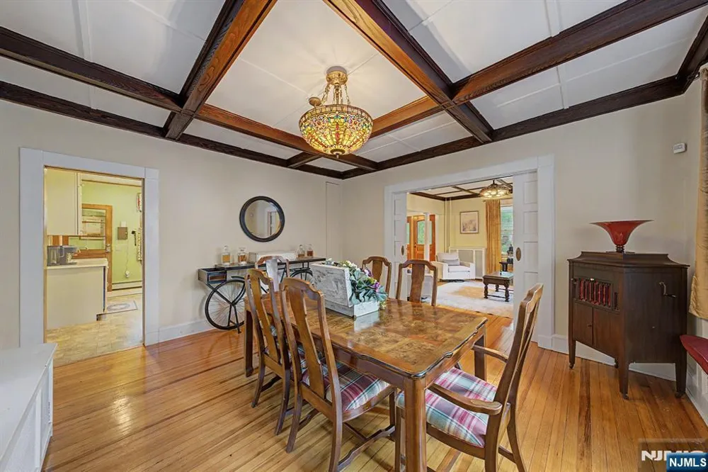 11 Willow Street Cranford, NJ 07016