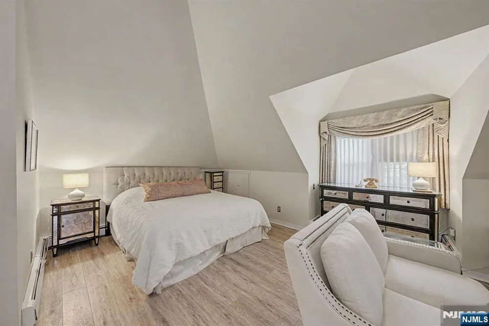 11 Willow Street Cranford, NJ 07016