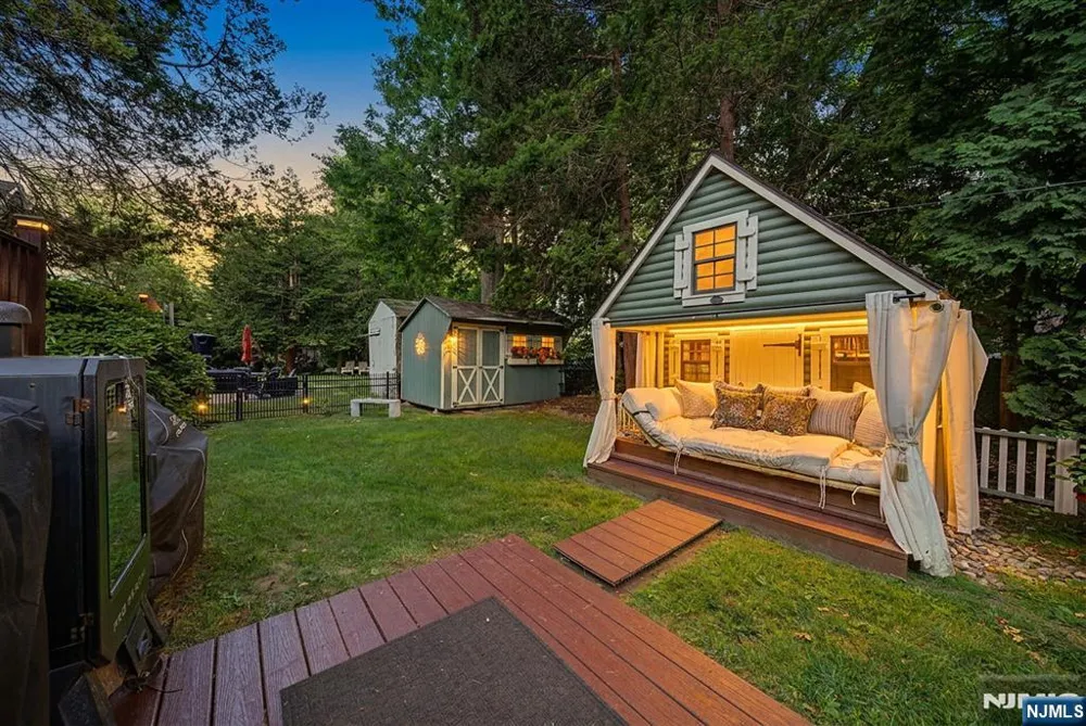 11 Willow Street Cranford, NJ 07016
