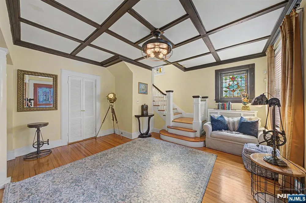 11 Willow Street Cranford, NJ 07016