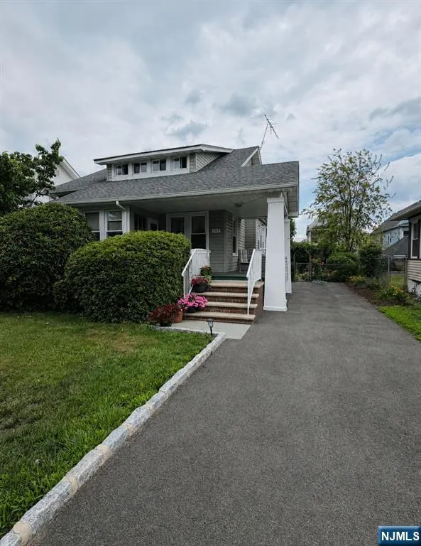 409-411 25th Street Paterson, NJ 07514