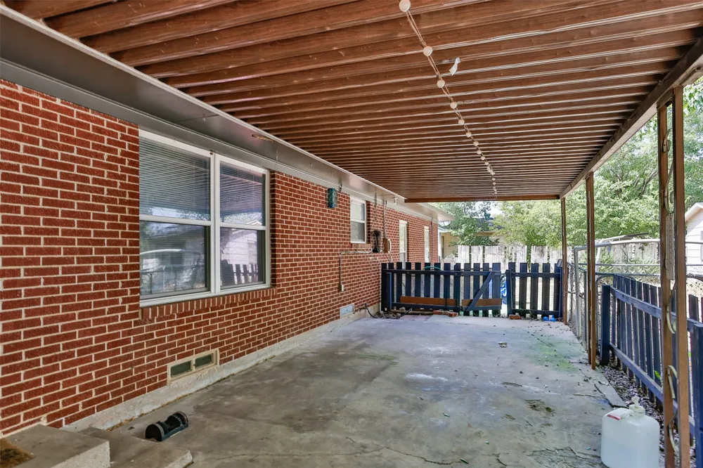 2218 FM 2071 Gainesville, TX 76240