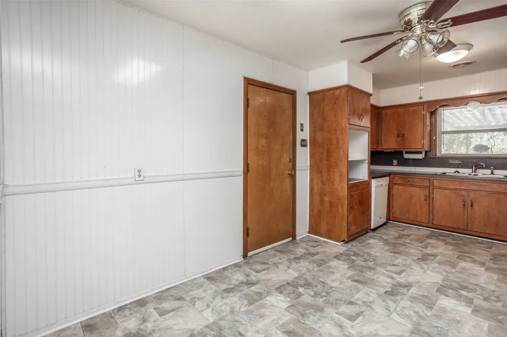 2218 FM 2071 Gainesville, TX 76240