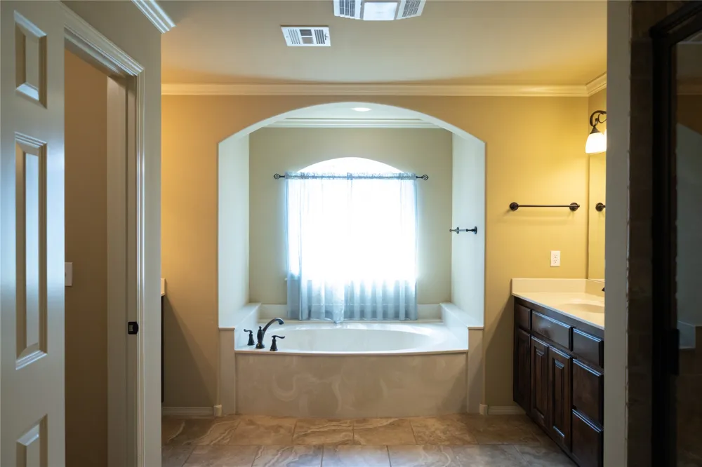 3505 S 18th Street Broken Arrow, OK 74012