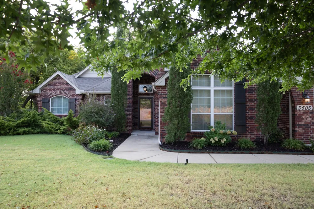 3505 S 18th Street Broken Arrow, OK 74012