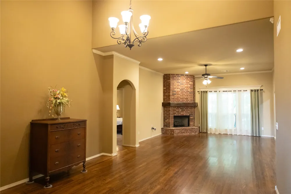 3505 S 18th Street Broken Arrow, OK 74012