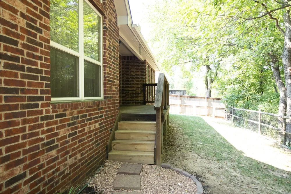 3505 S 18th Street Broken Arrow, OK 74012