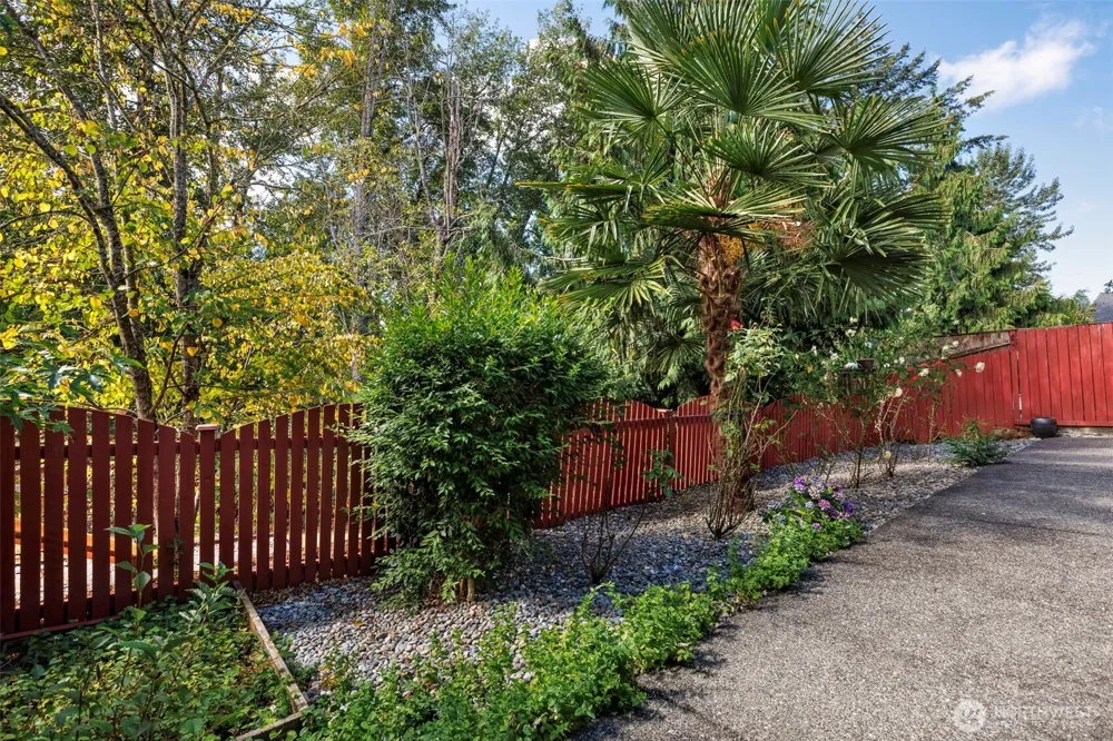 5329 S 319th Street Auburn, WA 98001