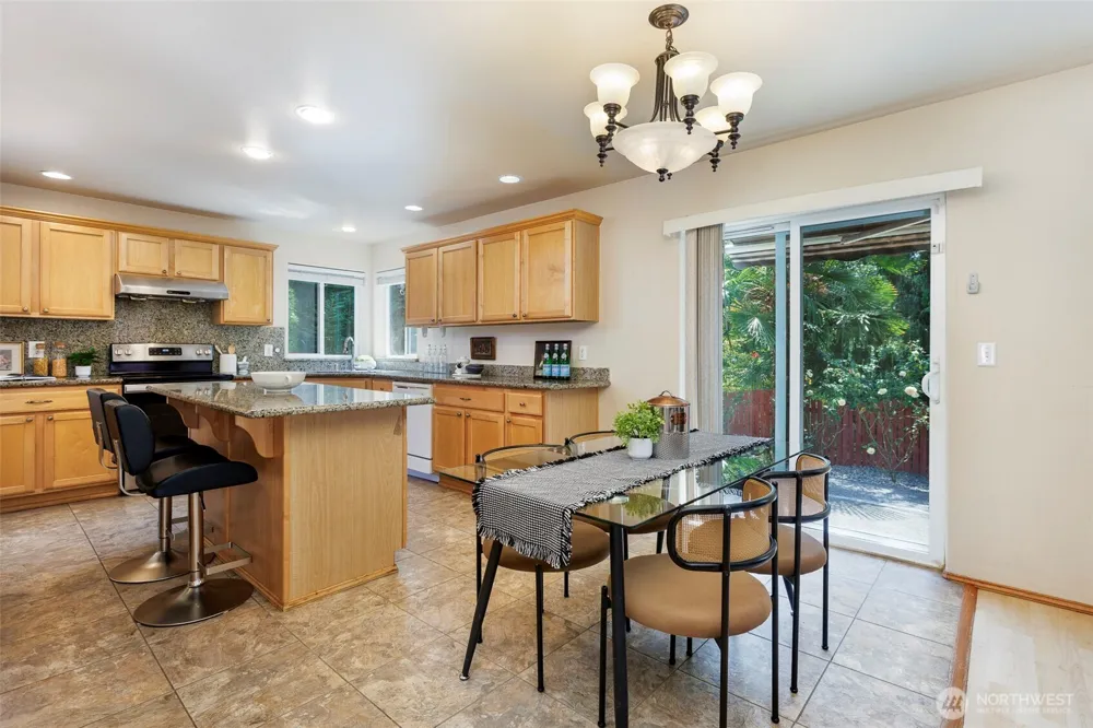 5329 S 319th Street Auburn, WA 98001