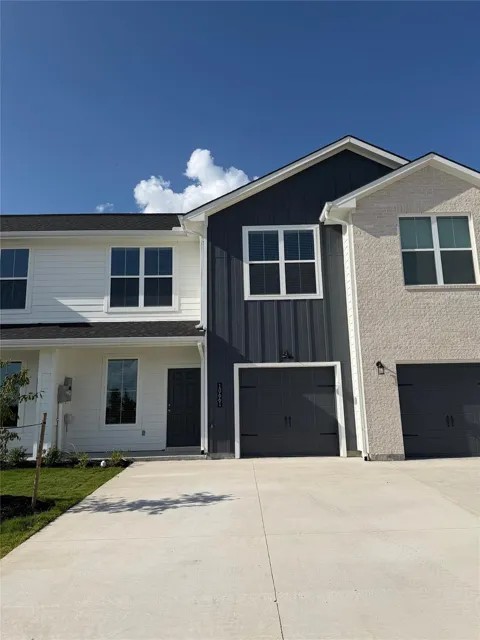 10661 Berry Branch
