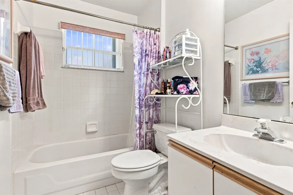 7460 NW 1st Manor Plantation, FL 33317