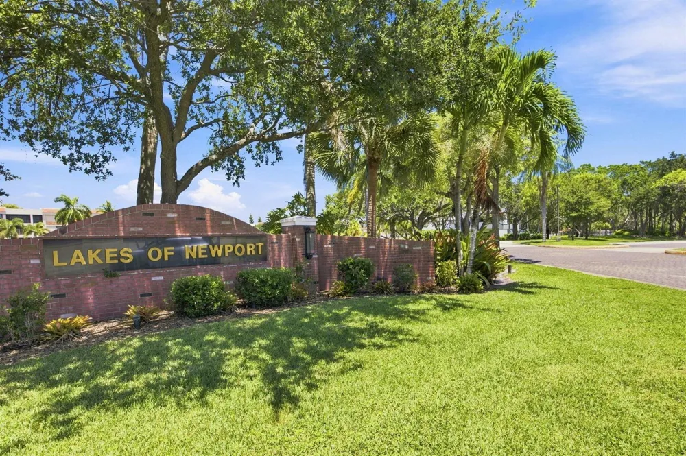 7460 NW 1st Manor Plantation, FL 33317