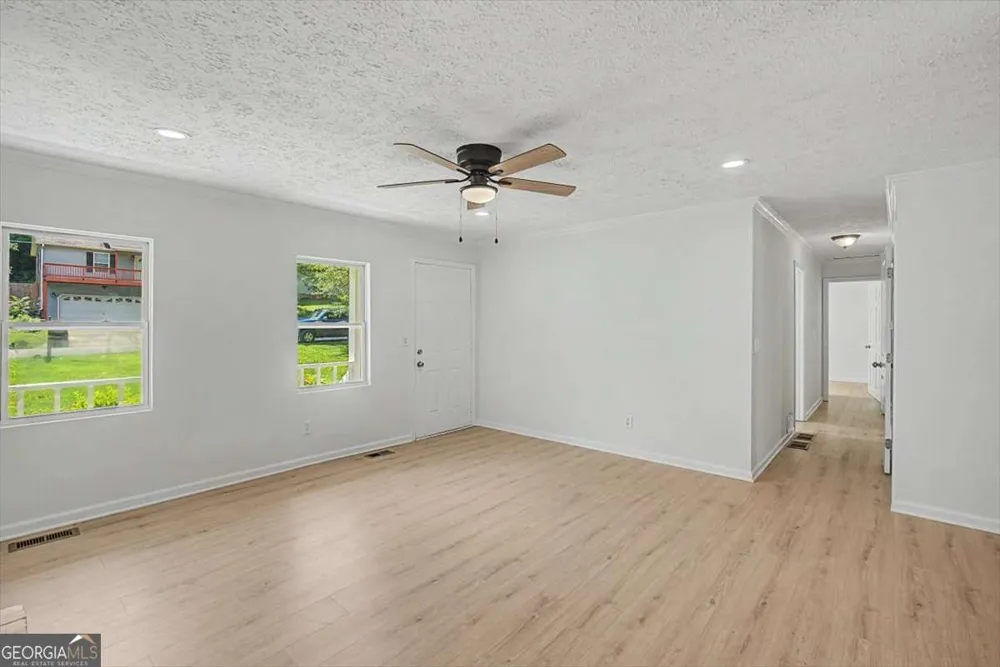 242 Allison DR Dallas, GA 30157
