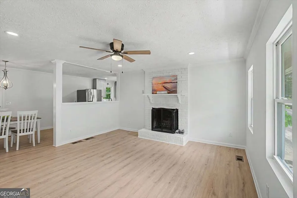 242 Allison DR Dallas, GA 30157
