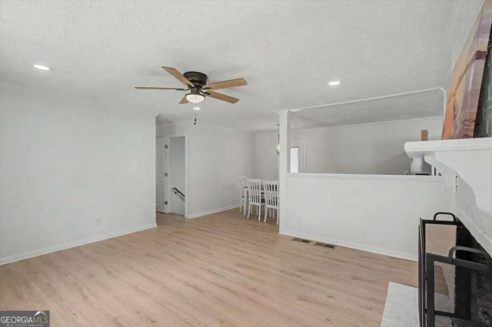 242 Allison DR Dallas, GA 30157