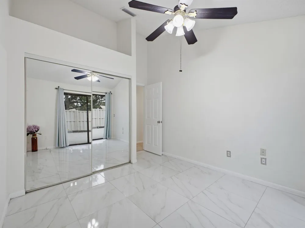 5933 GOLDEN EAGLE CIRCLE Palm Beach Gardens, FL 33418