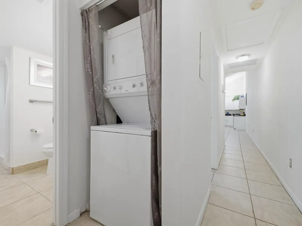5933 GOLDEN EAGLE CIRCLE Palm Beach Gardens, FL 33418