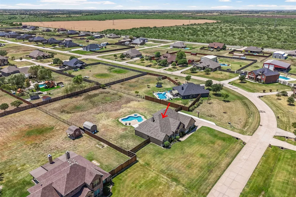 3510 Serene Drive Midlothian, TX 76065