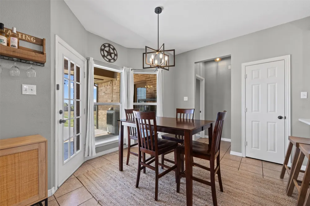 3510 Serene Drive Midlothian, TX 76065