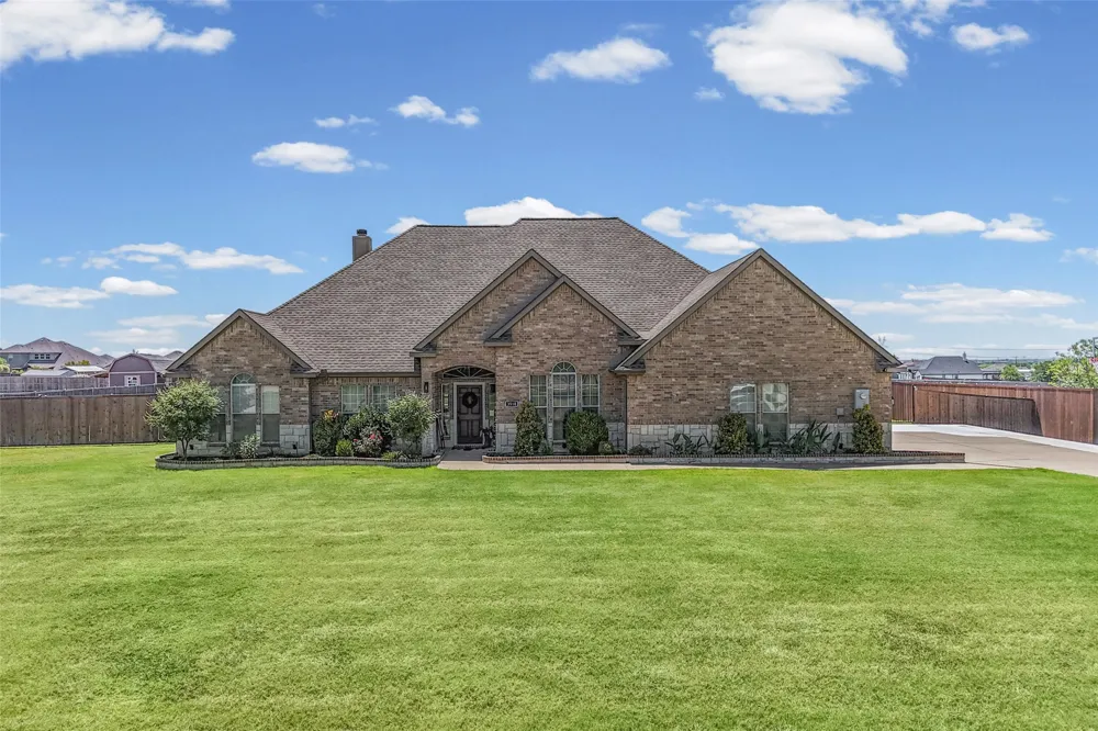 3510 Serene Drive Midlothian, TX 76065