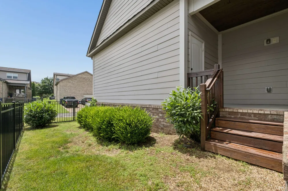 2005 Firtree Way Thompsons Station, TN 37179